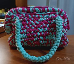 Borsa artigianale all'uncinetto Clutch bag