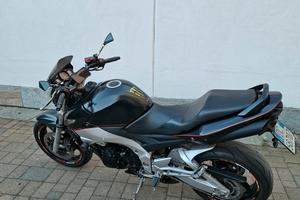 Suzuki GSR 600