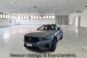 VOLVO Xc40 B3 Mild Hybrid Automatico Plus Dark