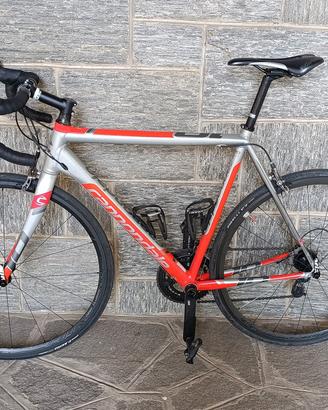 Bicicletta da corsa Cannondale Caad