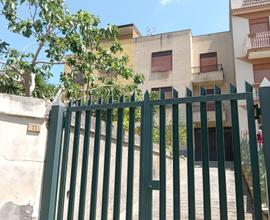 Casa singola via Pietro Bonilli /cortile Ensabella