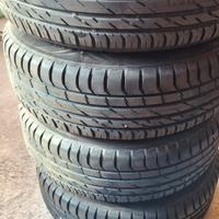 4 gomme  con cerchi audi 195 65 15 
