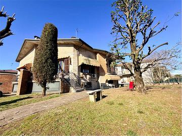 VILLA UNIFAMILIARE INDIPENDENTE SU LOTTO DI 1.000