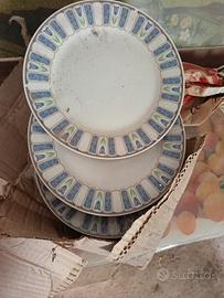 servizio piatti stile vintage 80/90 