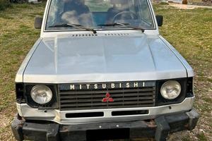 Mitsubishi Pajero 2.5 TD Metal-top