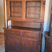 Credenza sarda di 200 anni