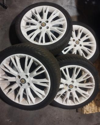 gomme e cerchi grande punto 205/45 R17 ritiro in z