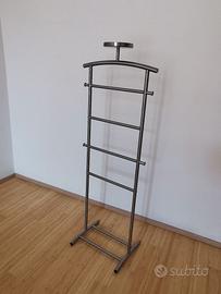 Servo muto appendiabiti Ikea