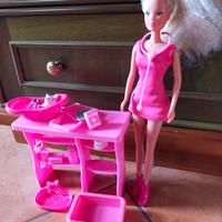 Barbie con accessori 