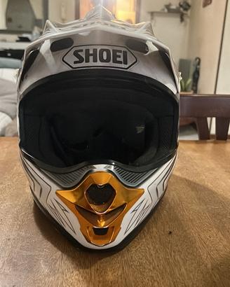 Casco motocross SHOEI