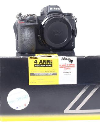 FOTOCAMERA DIGITALE MIRRORLESS NIKON Z6. CORPO.