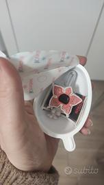 Demogorgone con clip - Kinder Joy Stranger Thinks 