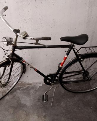 Bici Stelvio nera da citta'