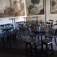 Tavoli - sedie e sgabelli