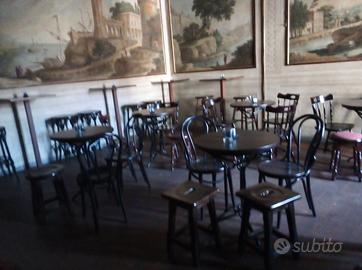 Tavoli - sedie e sgabelli