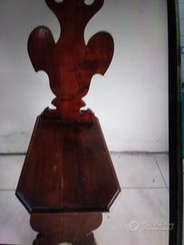 coppia di sgabelli d'antiquariato