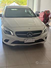 Mercedes-benz CLA 220 CDI Automatic Premium