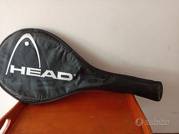 Racchetta per giocare a tennis