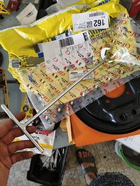 togli serbatoio filtro vespa