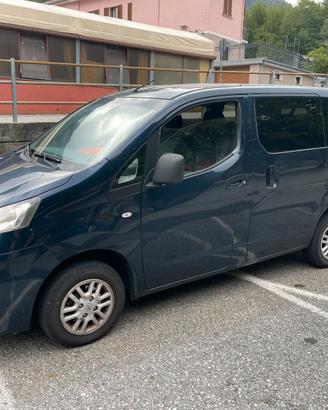 Nissan nv 200 diesel