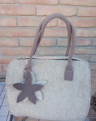 borsa in feltro bicolore 