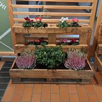Fioriera di legno con bancali