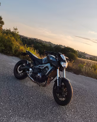 Yamaha MT-09 