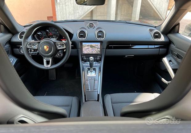 Porsche Cayman T OR4873