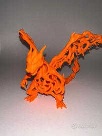 Statua Pokémon Charizard Stile Voronoi