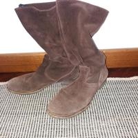 Stivali scamosciati marroni