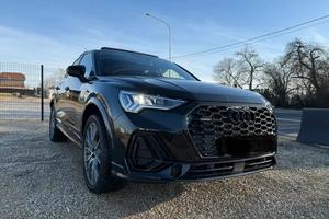 Q3 spb 35 2.0tdi  150cv. s-line  Total black