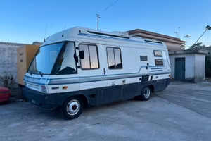 Camper Italia Diapason 650 Mercedes 711