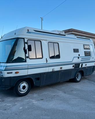 Camper Italia Diapason 650 Mercedes 711