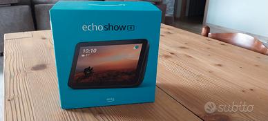 Echo show 8