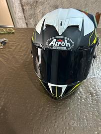 Casco AIROH gp 550