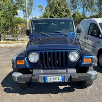 Jeep Wrangler Hard Top 2.4 Sport