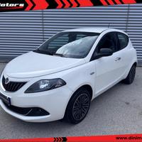 LANCIA Ypsilon 1.0 FireFly 5p Hybrid Ecochic Gol
