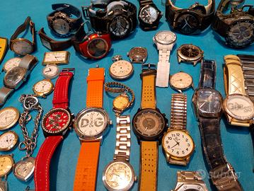 Lotto di orologi scarti non funzionanti 