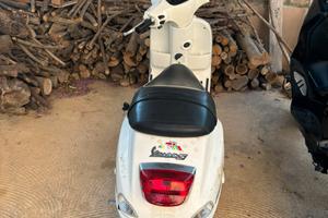 Vespa 50 Sprint