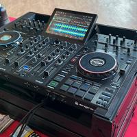 Denon Prime 4+ console 4 canali con Magma Case