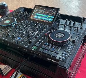 Denon Prime 4+ console 4 canali con Magma Case