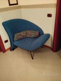poltrona moderna blu