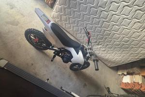 Mini moto cross