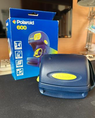 Polaroid 600