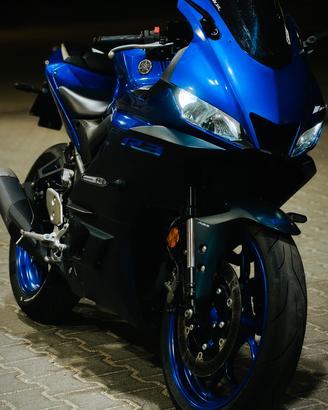 Yamaha R3