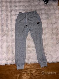 pantaloni prada