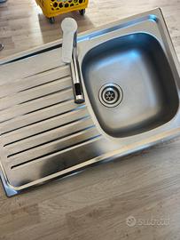 Rubinetto + lavandino