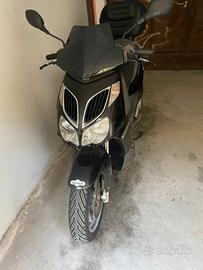 APRILIA-PIAGGIO 200cc.