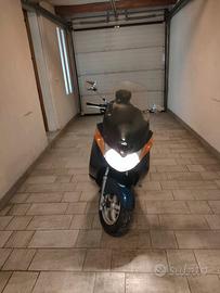 Suzuki AN Burgman 400