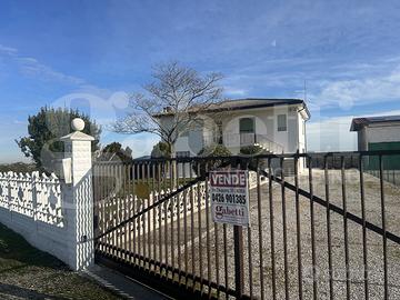 Villa singola Gavello [A4462VRG]